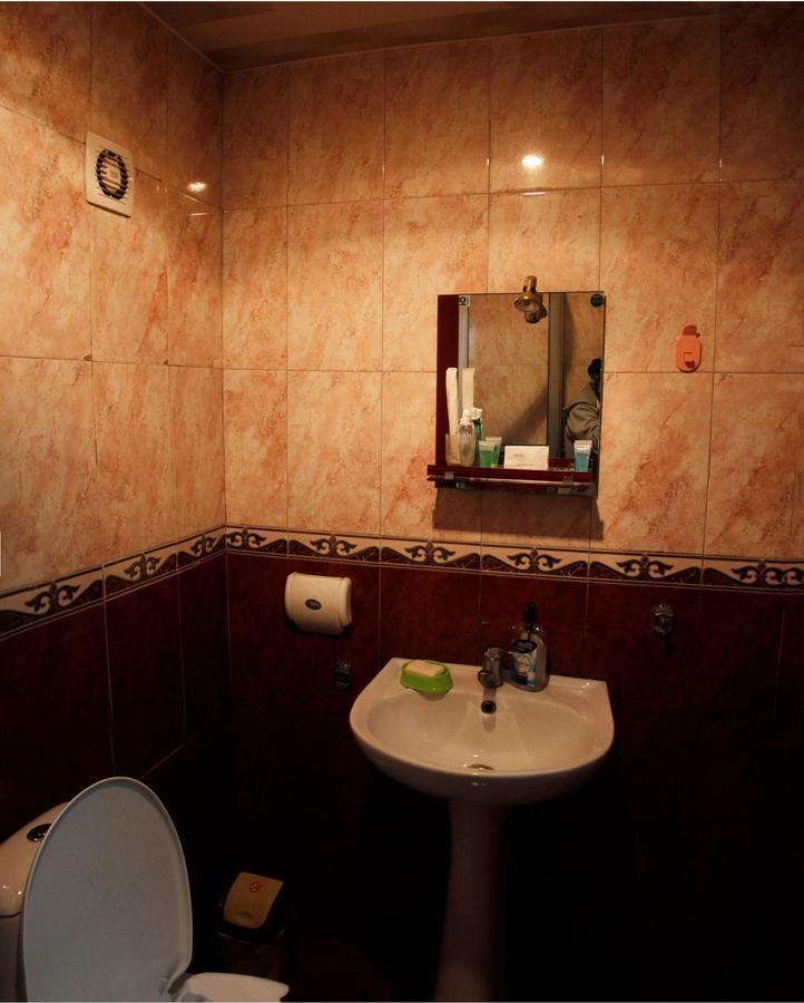 Guest House Ketrin Tbilisi Exterior foto